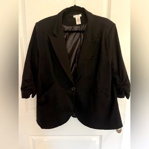 Black Blazer with Ruched 3/4 length sleeves